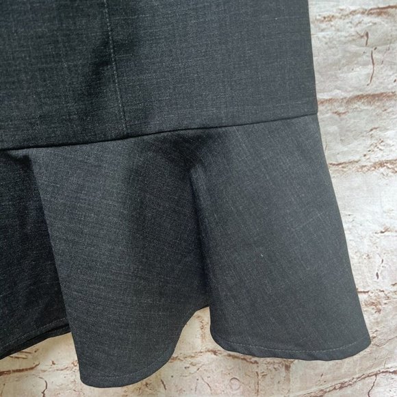 REBECCA Taylor A-Line Gray Flounce Hem Pencil Skirt Size 6 Business Casual - Picture 3 of 6